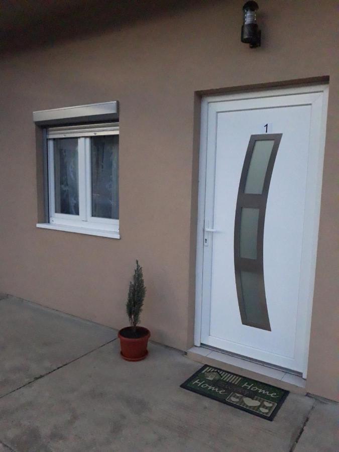 Tri Srece Apartment Огулин Екстериор снимка