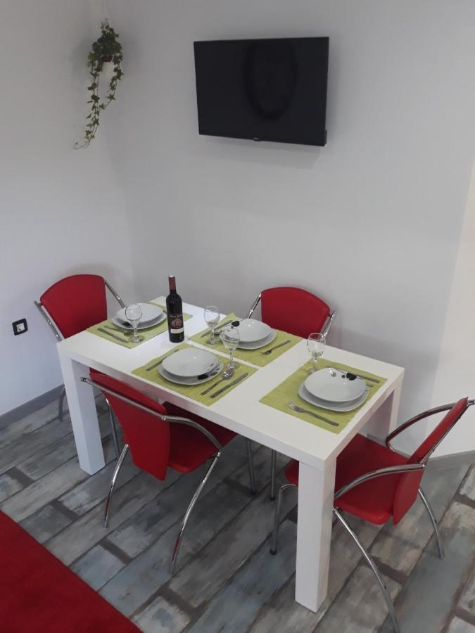 Tri Srece Apartment Огулин Екстериор снимка